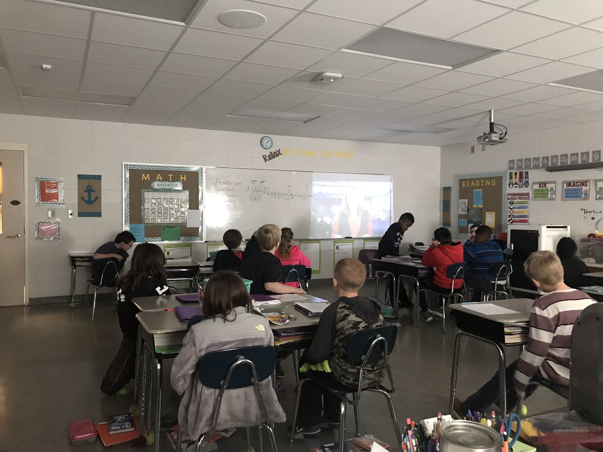 Mars Insight Landing Party in 4th grade classroom today! <a href="/NASA/">NASA</a> <a href="/kwoods2468/">kwoods</a> <a href="/gcstitans/">Gadsden City Schools</a> #marslanding #MarsInSight