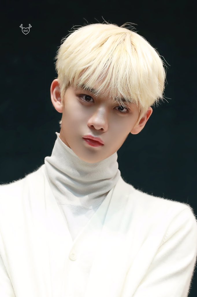 BAEBAE_YOURLOVE's tweet photo. 181124 
울 찌뇽이 미모 좀 보세요 😭😭😭 지뇽아 너무 예뻐서 아프로디테가 질투하게써어  🥰🥰🥰❤️❤️❤️ 
#진영 #배진영 #워너원 #가장큰선물 

🖇 https://t.co/IIOeUTQyXe
🖇 https://t.co/IpZVXsqhyl
🖇 https://t.co/uV1VOw8pTo
🖇 https://t.co/kOXiAE1tKf https://t.co/11LiGltdFb