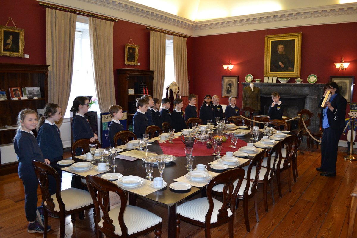 coolbockns's tweet photo. Thank you to the staff for giving Coolbock NS and Taunagh NS a fantastic tour of @KingHouseBoyle ! Bringing almost 400 years of local history to life for the children! @roscommoncoco @RoscommonHerald @SligoChampion https://t.co/22lOve63Om