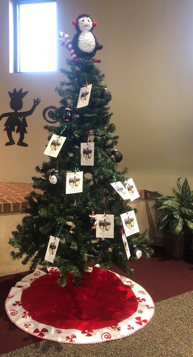 jenks_wi's tweet photo. There are only a few tags left on the Westly tree! If your child would like to pick one, please email Ms. Katibeh at kacy.katibeh@jenksps.org and she will make sure your child gets their tag. https://t.co/ytzamdG71d