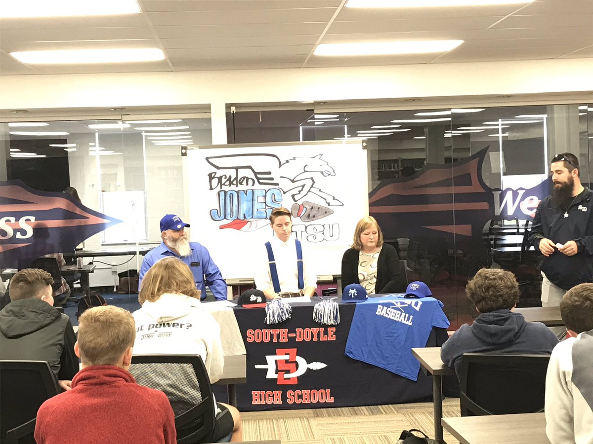 sdcoach2's tweet photo. Proud of this guy! Great player. Great student. Better person! Congratulations Braden! Well deserved! #MTSUBaseball https://t.co/6V2zJzAWt4