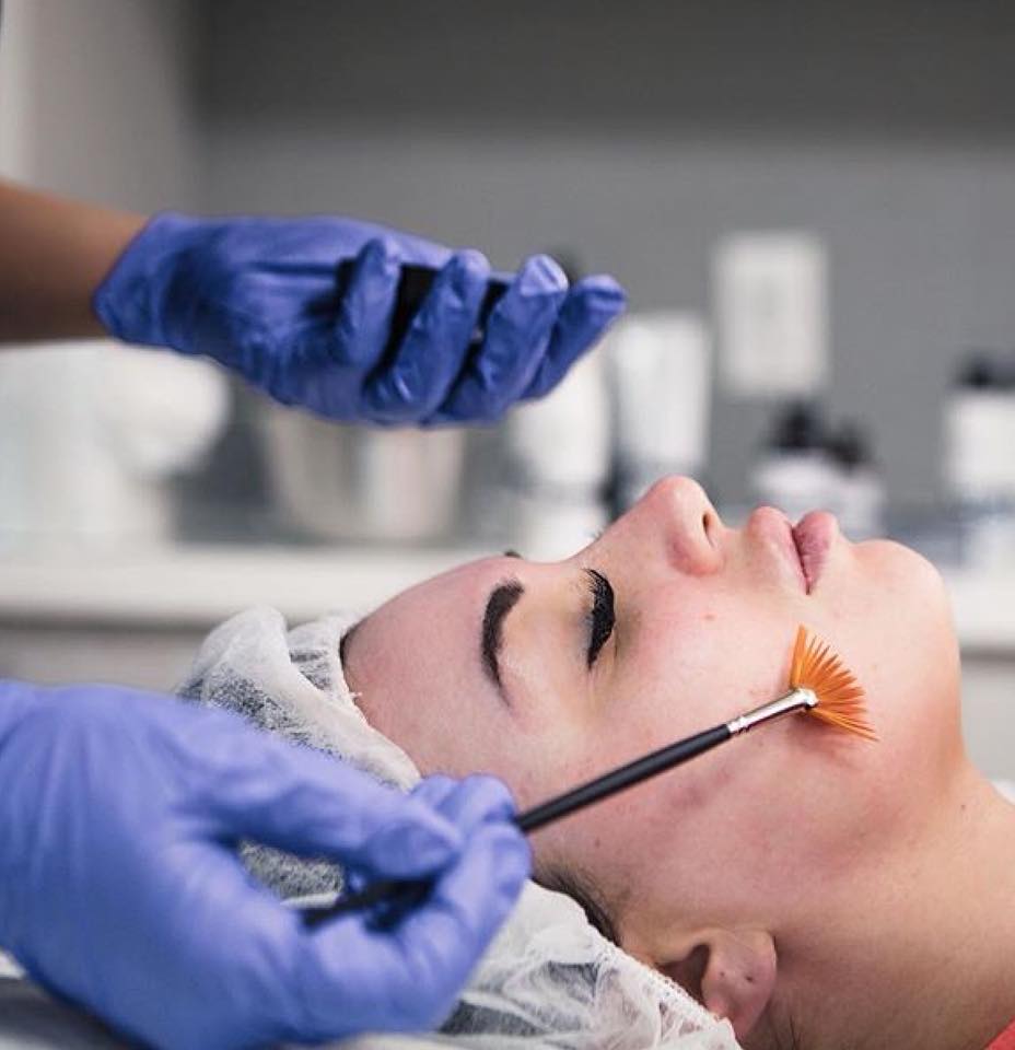 adorewellness's tweet photo. Regular facials will help to maintain optimum skin health while peels are great for refreshing skin texture or resolving skin health concerns.

Secure an appointment today.
https://t.co/74dcrVAzT5 
info@adorewellness.co.uk
01494438800 https://t.co/oVkc9ocGfS
