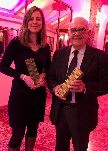 ordre_medecins's tweet photo. 🏆🎉 Merci au jury des #GPCOMENT d’avoir décerné le #COMENTOR de la communication disruptive / impertinente à l’Ordre des médecins, pour sa vidéo sur les 5 bonnes raisons de voter aux #ElectionsOrdre (réalisée par @AgenceCitizen) ! Pour revoir la vidéo 📺 https://t.co/5vs2JOoJ7d https://t.co/SMBlbElajD