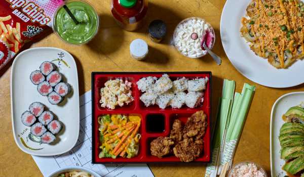 Ethnosh's tweet photo. We've added some new Japanese cuisine to Ethnosh GSO! Check out Toshi's Cafe https://t.co/rpj5kNit4T https://t.co/TiWL42yShu