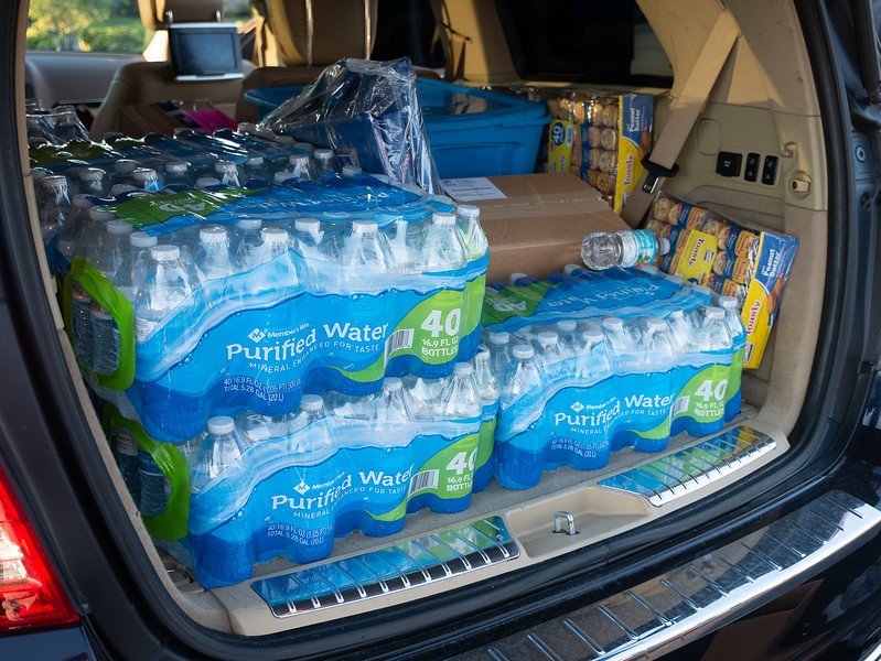 spcnews's tweet photo. Welcome back! We have 4 more days to donate supplies to Gulf Coast State College! We are asking for cleaning supplies, school supplies, non-perishable foods &amp; paper goods. #SPCcares https://t.co/Jhj5xRzsBH
