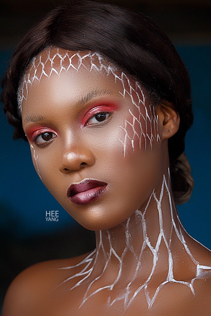 HeeyangD's tweet photo. Portrait session with @axpn_world 
Photographed and directed by @heeyangimagery 
MUA : @axpn_world 
Model : @light.skinned.ella 
#nigeriaweddings #pinterest  #highfashion  #hair #makeup #blackbeauty #heeyang #heeyangimagery #twitter #facebook #commercialphotographer #retouch https://t.co/NXtPaoLAl4