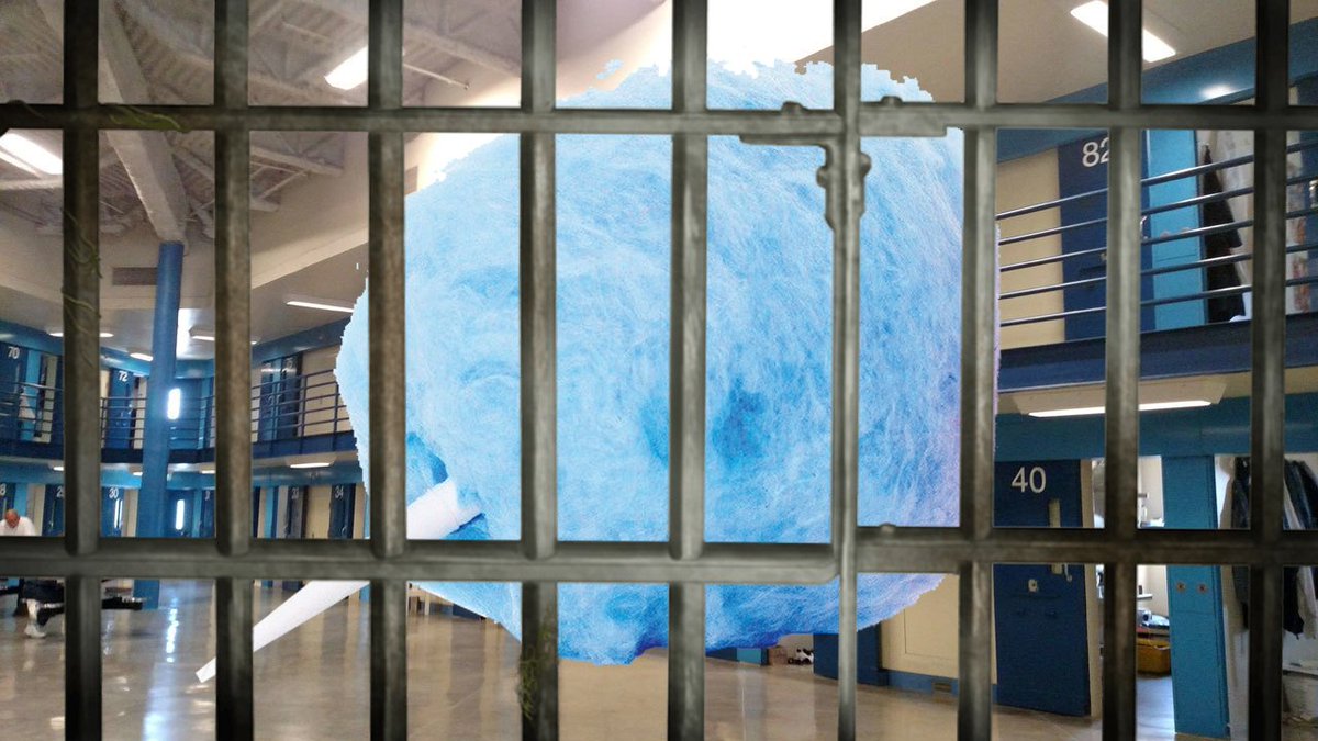 Grandmother spends 3 months in prison for possession of cotton candy bit.ly/2zAZxx5?utm_so… https://t.co/ENWdkwbp34