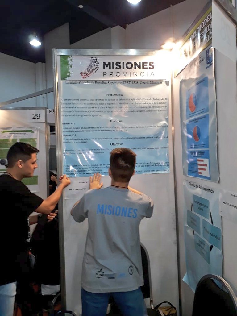 nataliaderehe's tweet photo. @tanylew   #IPET1308 instancia Nacional #FeriadeCiencias #propacyt @mestigarribia @mariluleverberg https://t.co/HOLl0cM1iD