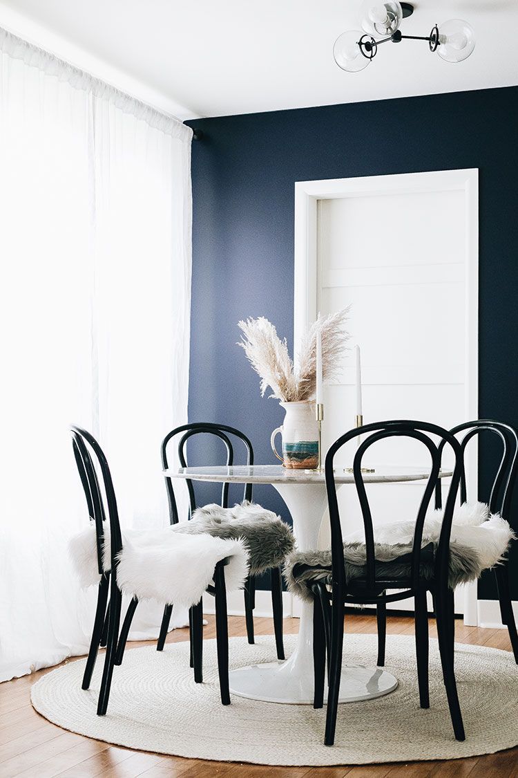 jojotastic's tweet image. After 3 months of a totally demo-ed dining room, we partnered w/ @eBay &amp;amp; @thehavenly to refresh the space just in time for holiday entertaining! See the full makeover + before photos on the blog today
jojotastic.com/2018/11/26/din…
#eBayHome #FillYourCartWithColor #HappeningOnEbay #Ad