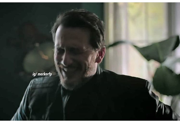 Mutluluktan ağlayan adam senin aşkın tüm cihana ibreti alem olsun🔥
#OsmanSonant #KerimAdilSağlam #merker