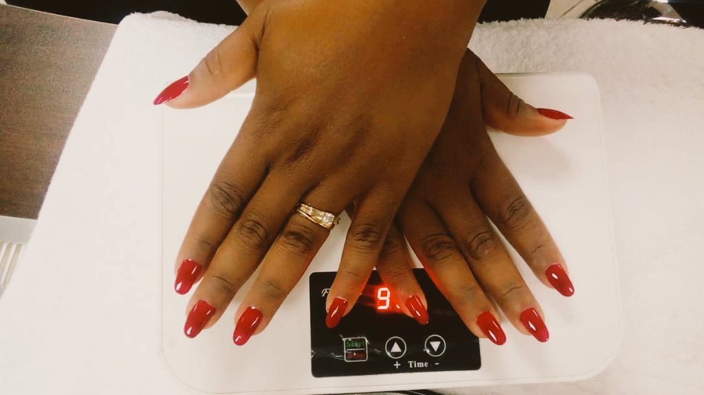 vanillabeautyp's tweet photo. #Shellac&amp;StickOns 
#VanillaBeautyParlour https://t.co/eUtAXnxkCm