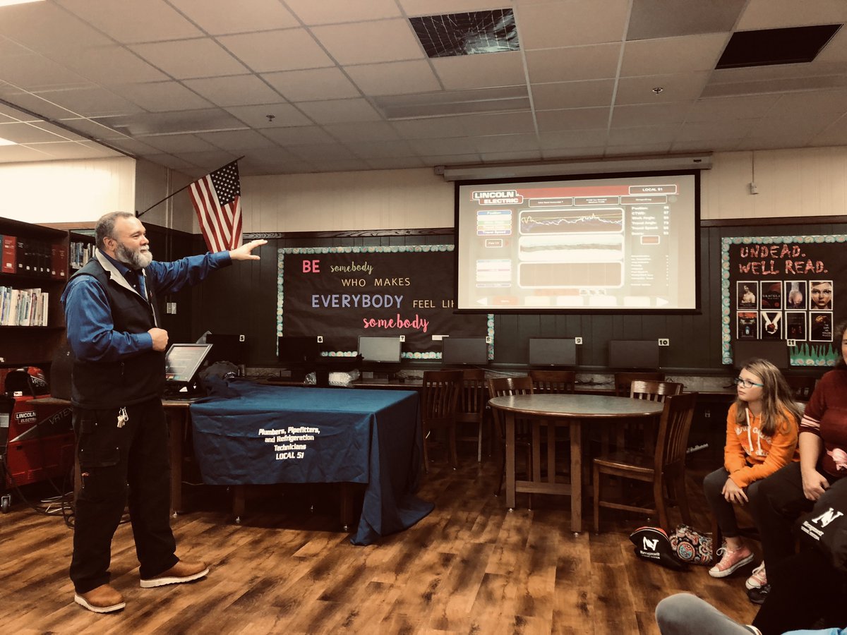 UA Local 51 collaborates with Narragansett High School at the Open House this year. We look forward to a successful partnership with Narragansett High School. Let's get to work!