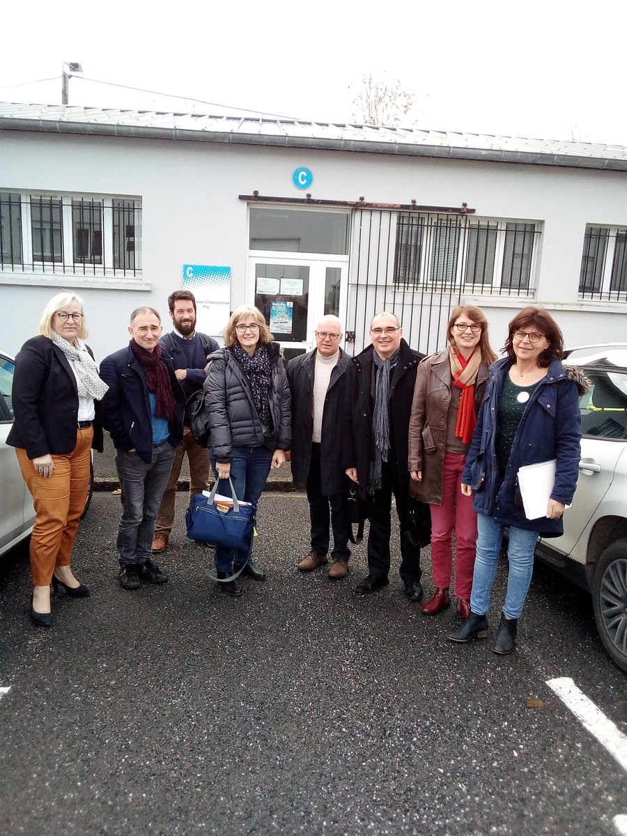 Le déploiement de la fibre optique crée de l #emploi sur le @pays_de_brest : <a href="/regionbretagne/">Région Bretagne</a> <a href="/Plie_Brest/">Plie Pays de Brest</a> #poleemploi <a href="/mlbrest/">Mission Locale du Pays de Brest</a> <a href="/Constructys_/">Constructys</a> se mobilisent avec les #Entreprises pour #former et #recruter en 2019
<a href="/isabelmontanari/">Isabelle Montanari</a> @BrestFr