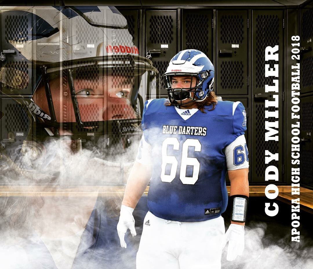 mcody2428's tweet photo. I will always remember this year ring or not I want to thank the city of Apopka and AHS for being behind my back for the past two years of my life in this new journey in my life #alwaysadarter #hokahey #ubuntu @APKSTUDENTSECT @CoverApk @ApopkaFootball https://t.co/YlCBXpaZ4n