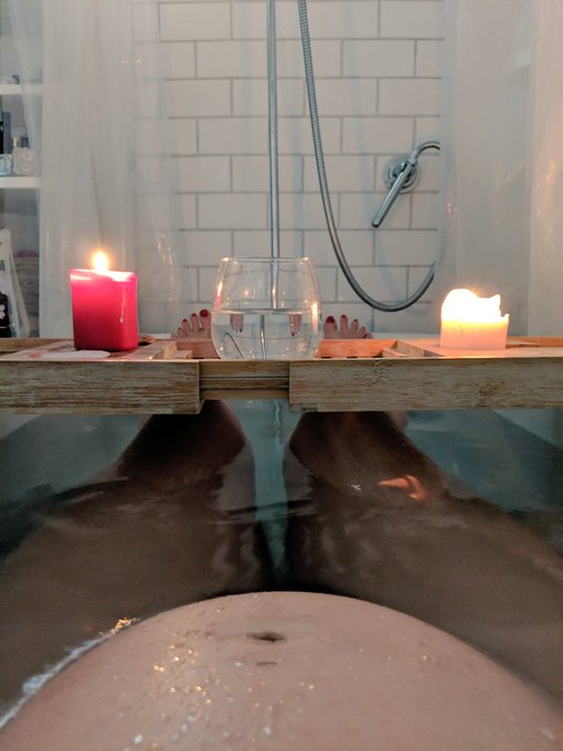 I ❤️🌻 Morning Baths https://t.co/wD8MDdIqFK<a href="/tag/accidentalsploshing"class="tags"><span>#accidentalsploshing</span></a>