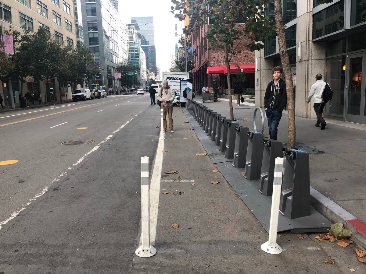 Just in time for the morning commute at the station next to the transbay temporary terminal?? 😢 ⁦@FordGoBike⁩