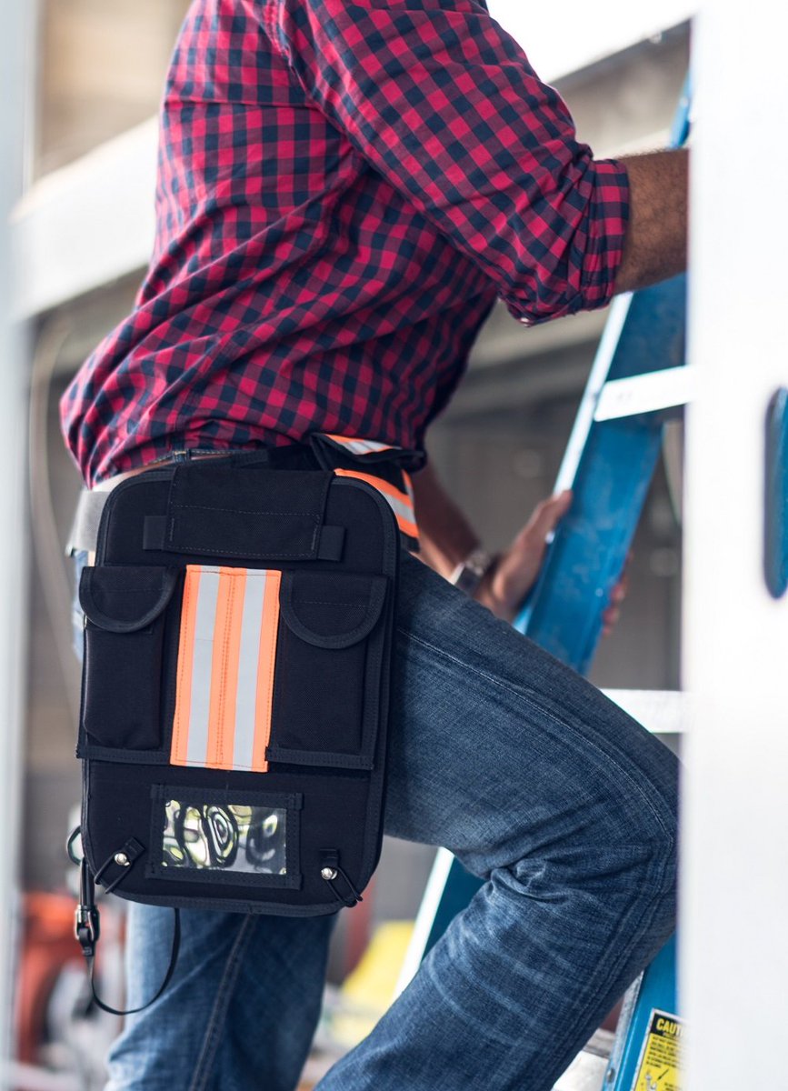 ibackflip's tweet photo. Headed back into the work week after a deserved Thanksgiving break? Go hands-free on the job and take The Foreman tough tablet carrying holster with you 🙌 We're here to make your mobile computing safe &amp; simple! https://t.co/bzYNaGY6n3