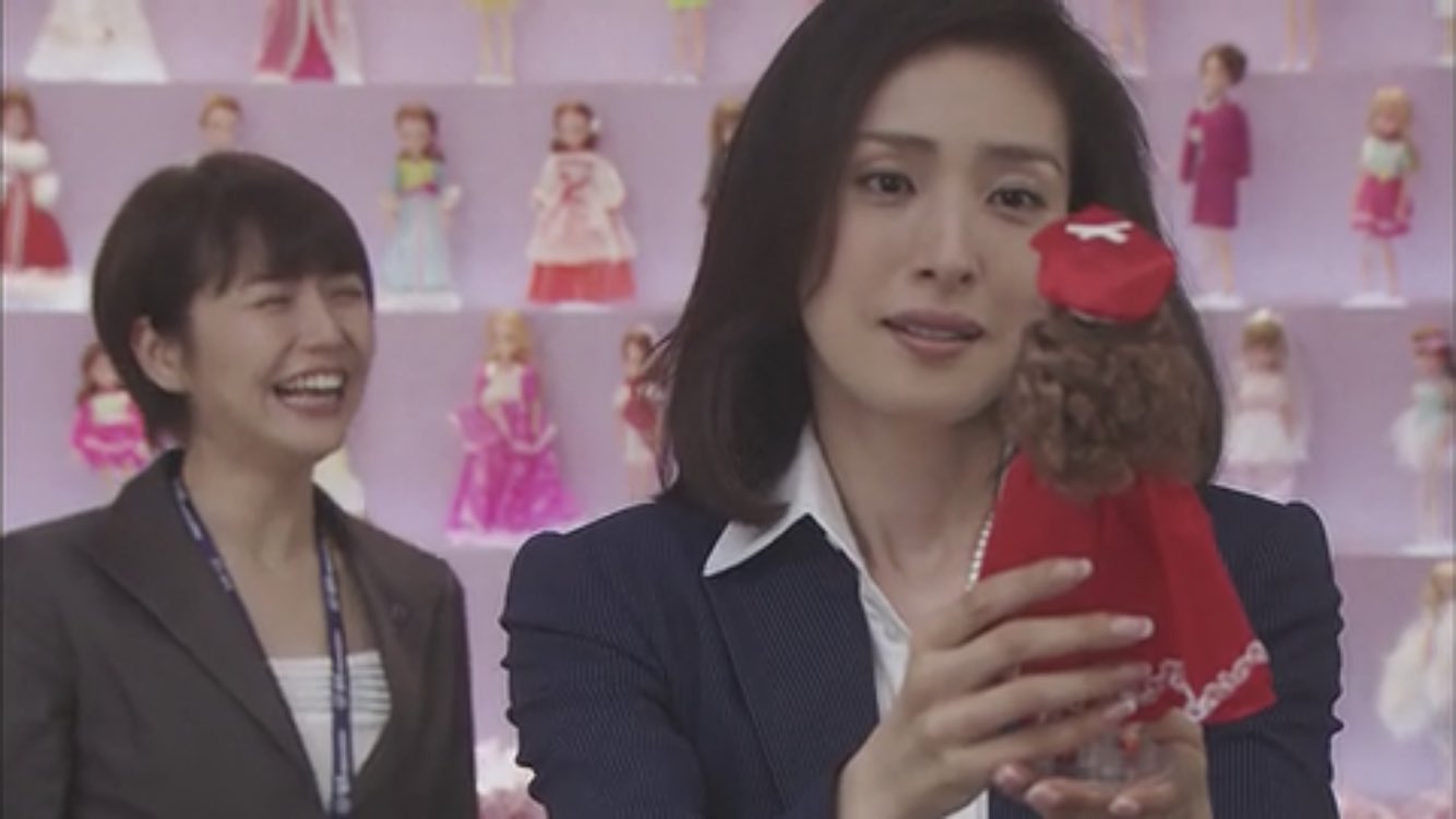 るい 天海祐希 と長澤まさみの美しさエッッッッグイんですけどこんな二人が共演するドラマなんて あった 10年フジテレビgold もうこの2人が絡む絡む 女社長とその秘書がリカちゃん人形で遊んだり風船割ったりする