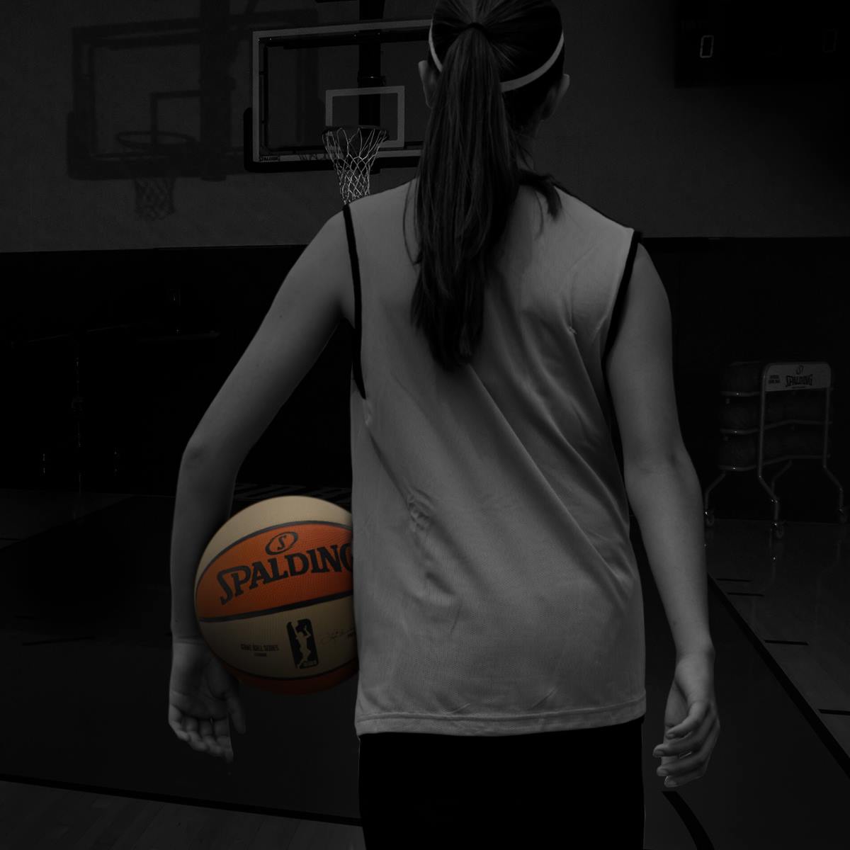 SpaldingUK's tweet photo. Get ready for tip off and earn your stripes with the official WNBA ball #TrueBelievers https://t.co/POG5LrJZbJ
