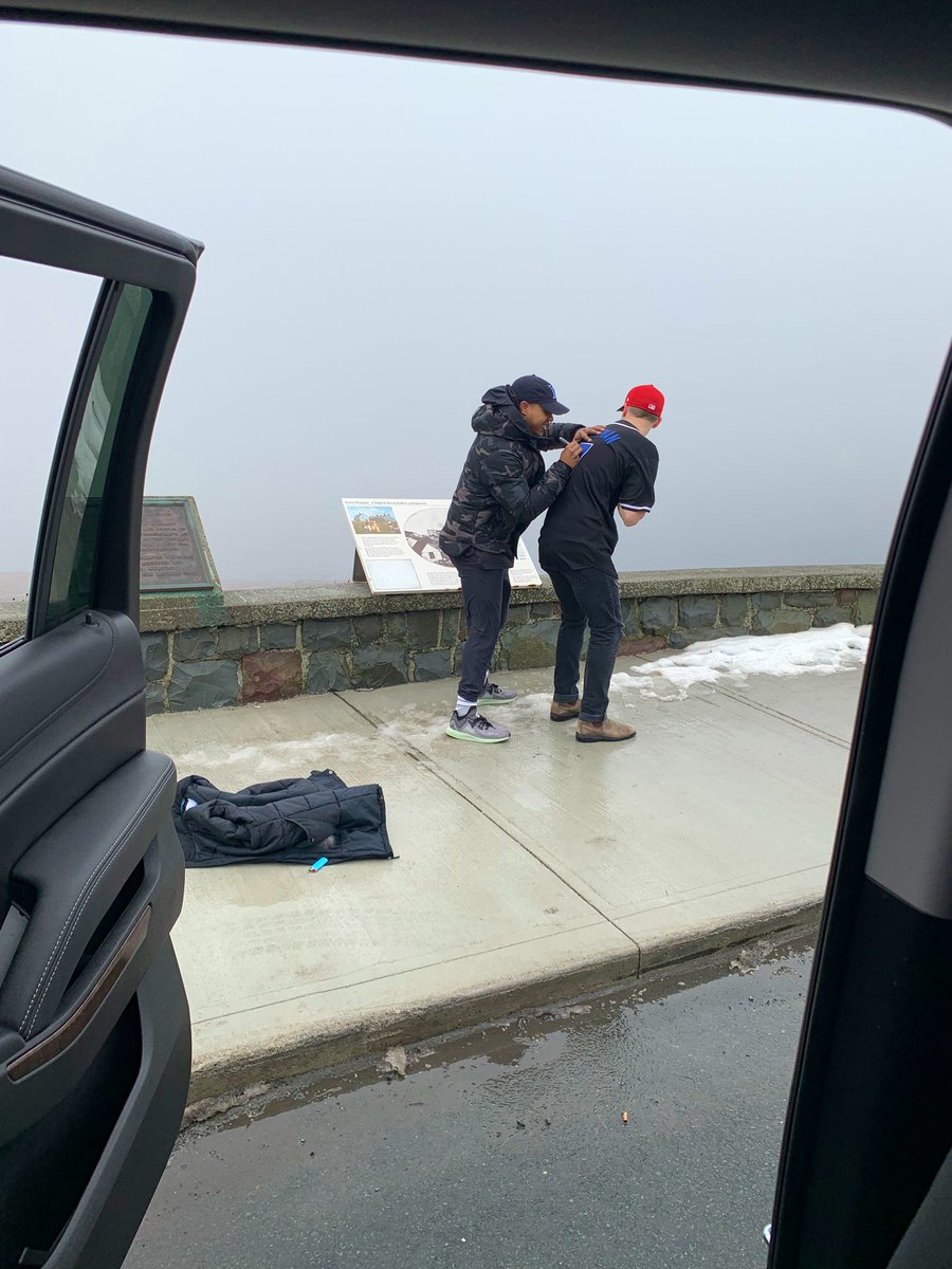 This man was waiting for me at the top of Signal Hill by himself with my <a href="/DukeU/">Duke University</a> baseball jersey on. Honestly, one of the craziest moments in my life. Nothing but love and respect for you bro. Crazy! #HDMH 🇨🇦