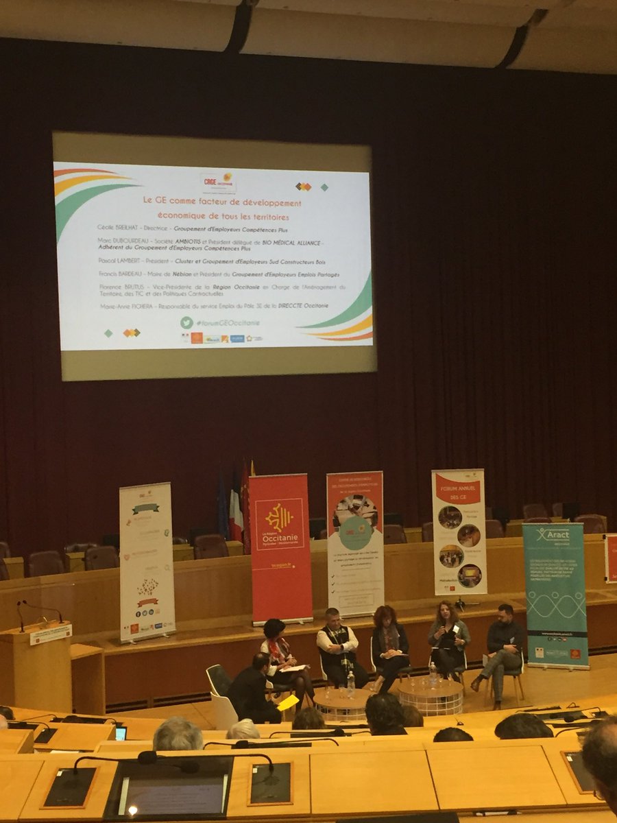 crge_occitanie's tweet photo. Les #GE @CompetencesP, @geep34800 ainsi que @FlorenceBrutus de la Région @Occitanie et Mme Fighera de la #DIRECCTEoccitanie échangent sur le sujet des #groupementsdemployeurs comme facteur de développement économique 📣🤝 #forumGEOccitanie https://t.co/Ocx3xxzBYy