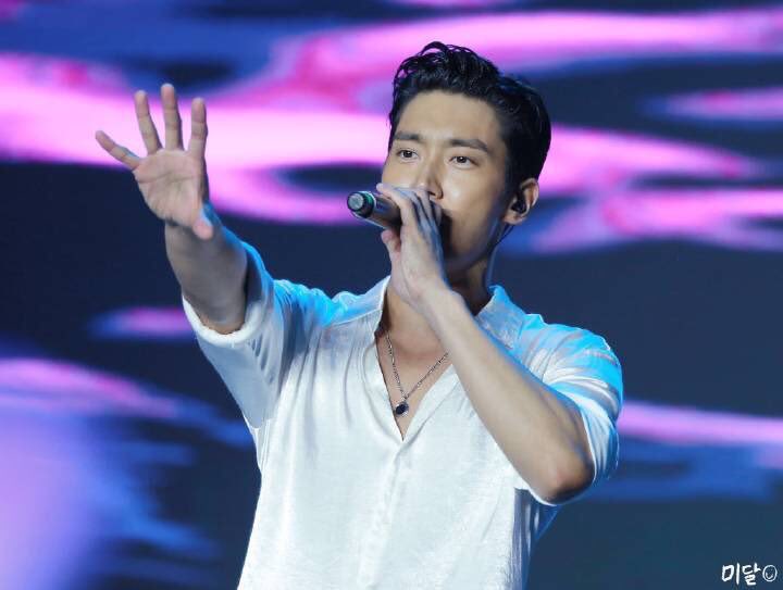 ELF_for407's tweet photo. 181124 K-pop Concert in Macau ​cr: midal_40407 https://t.co/kfM8CJzjkC