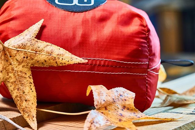 OutGearRec's tweet image. This sale only comes once a year. Today only we have free shipping and 10% off hammocks. Follow the link in our bio. #hangmore #hammocktime #cybermonday
.
.
.
.
. 
#hammock #hammocking #hangout #getoutside #wanderlust #outdoorgear #gear #outdoors #getoutandhammock #relax #ca…