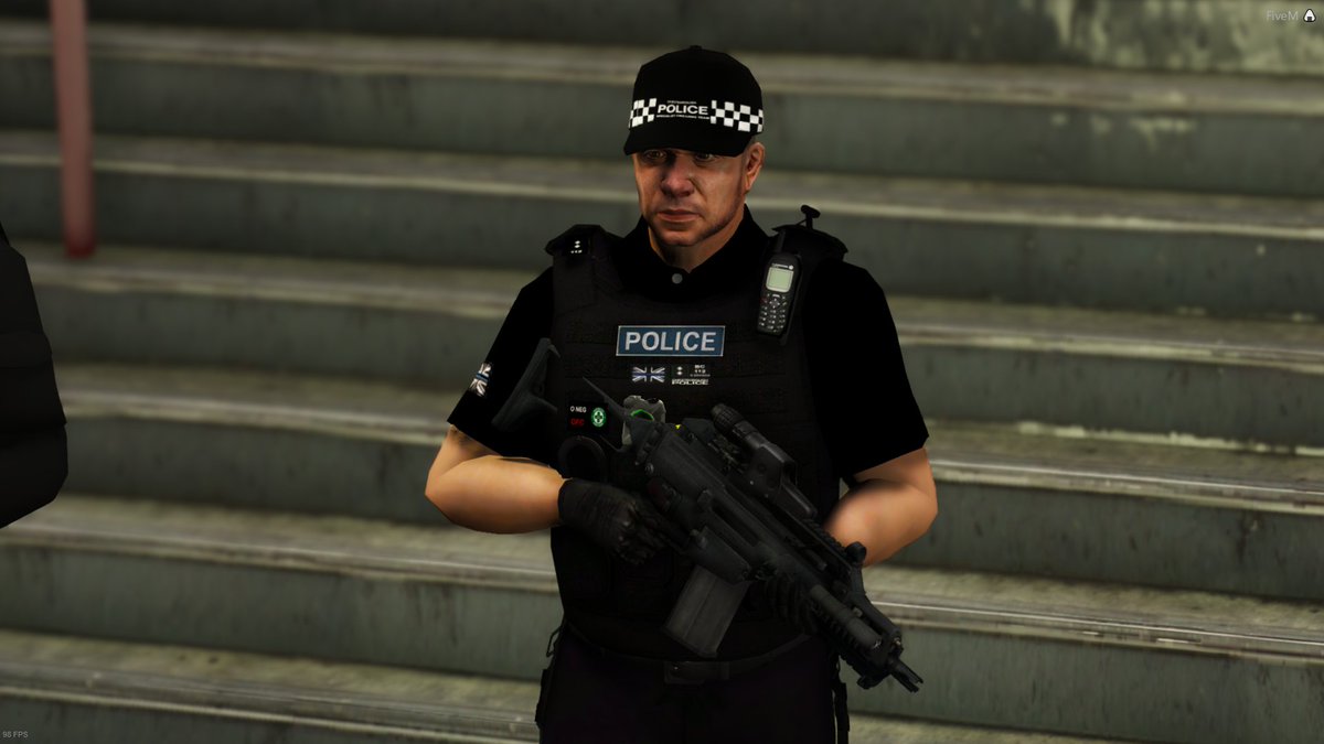 ChestboroughSFT's tweet photo. Couple of armed officers patrolling Chestborough Airport keeping everyone safe @ChestboroughRP @Aviator113 https://t.co/kxuqufAins