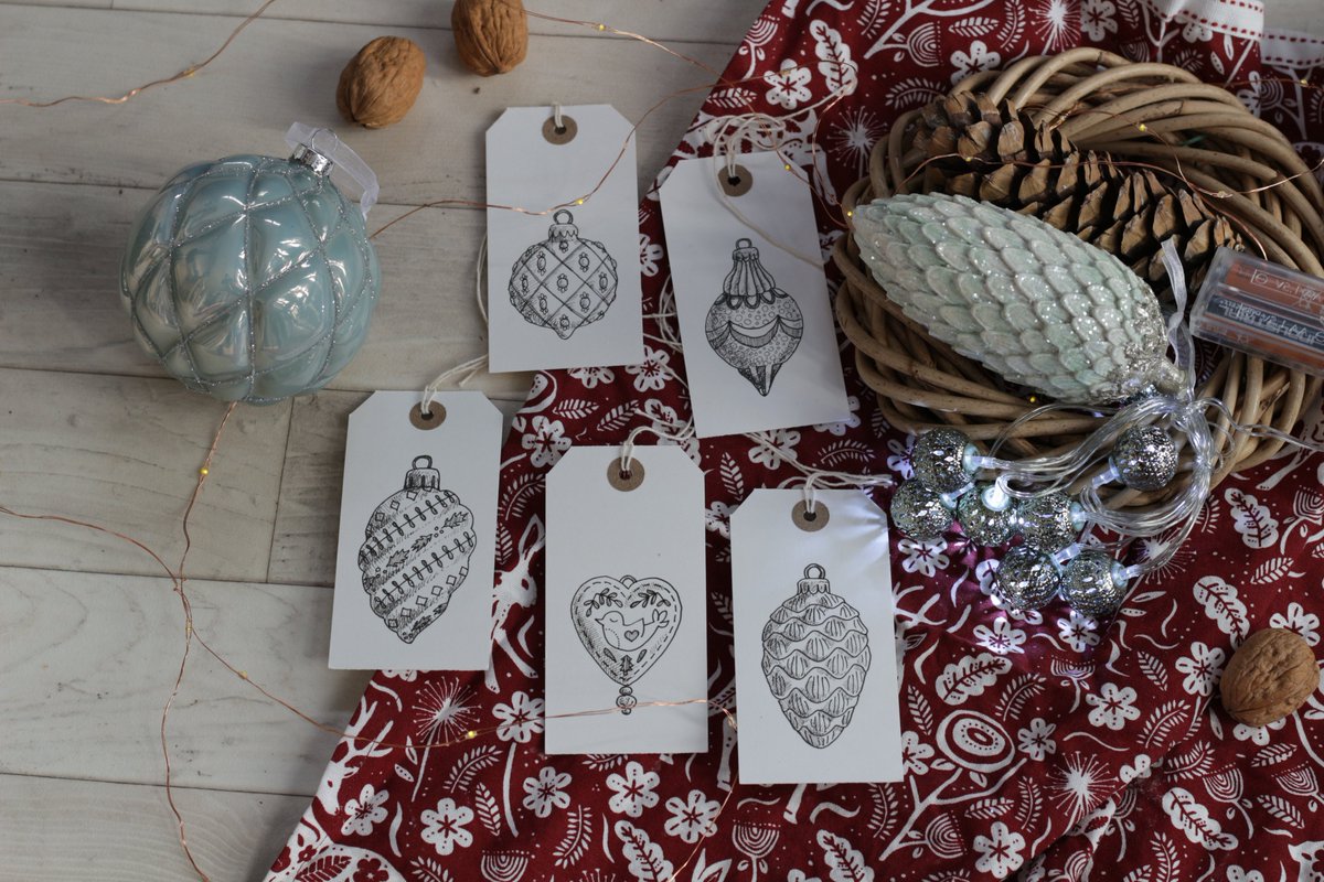 I've taken the plunge and set up an @EtsyUK shop! EEEK My first two items are sets of hand illustrated luxury Christmas gift tags - one on 'trees of Christmas' and one on 'baubles. You can find my shop at etsy.com/uk/shop/InkSug…