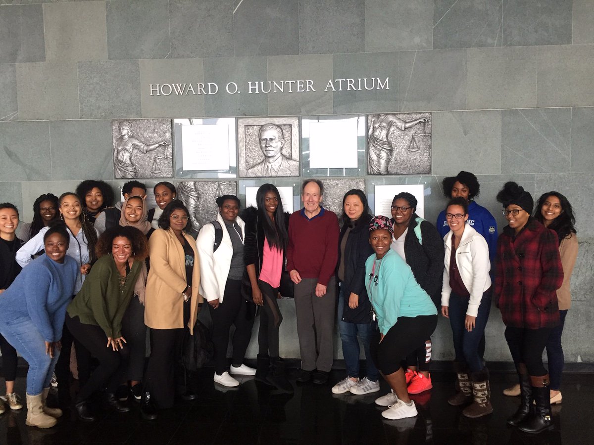 EmoryLaw's tweet photo. Professor Rich Freer recently hosted the annual 1L Civil Procedure review session sponsored by Emory Law’s award-winning Black Law Students Association #BLSA #EmoryBLSA https://t.co/q0UOeq3g74