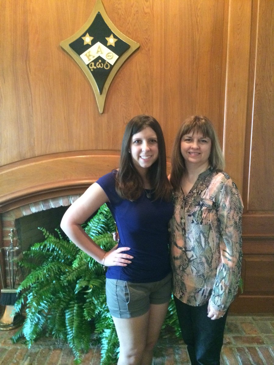 devcaitlin's tweet image. Missing you just a little more today💔