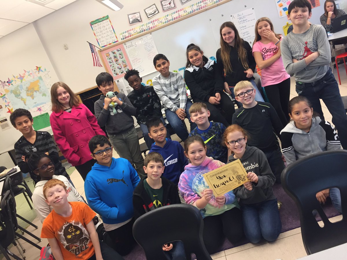 MrsBissler's tweet photo. Teamwork makes the dream work! Mrs. Phillip’s #5thGradeClass escaped their #Friendship #EscapeRoom during their guidance lesson today on #Trustworthiness @MPEScougars @MPCSVA https://t.co/S7uEVDGNSD