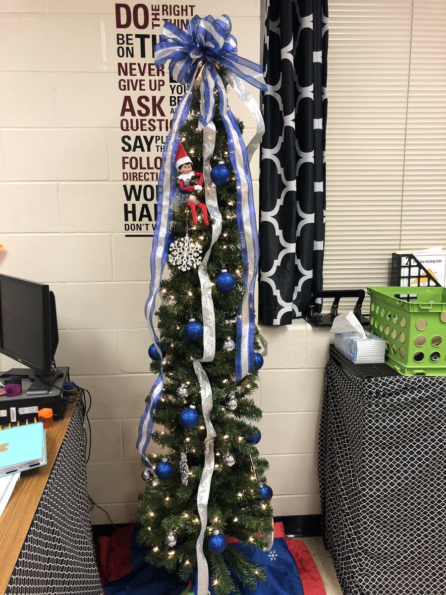 Mrs.  Kolls tweet media