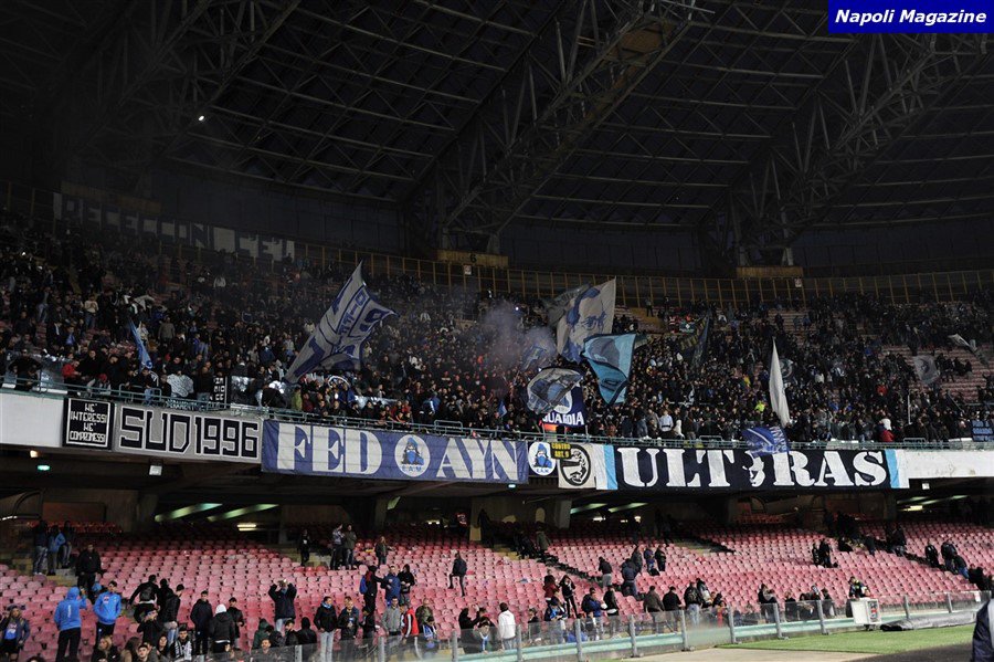 Napoli vs Chievo #CurvaA #CurvaB