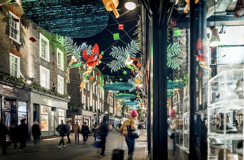 locationcf's tweet image. Chelmsford Lights up for Christmas

With the lighting up of Chelmsford Christmas lights, we know that Christmas has arrived in Chelmsford. Much thanks to actor Joe Thomas, who is best known for  ‘The Inbetweeners’ ow.ly/zq1V30mKMsH