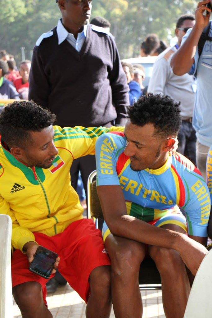 Lya2119's tweet photo. #AfricaCyclingCup2018 🇪🇷🇪🇹#beautifulpeace😍🤗 https://t.co/I9ZsZxZq5S