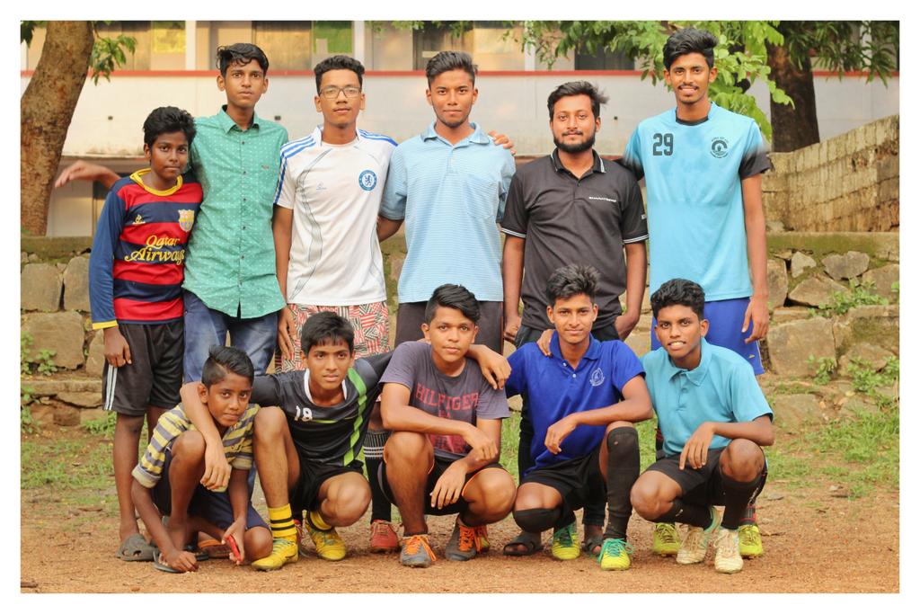 MujeebPm9's tweet photo. #Viva_Strikers #Spl2018 https://t.co/hvwMJCkkl0