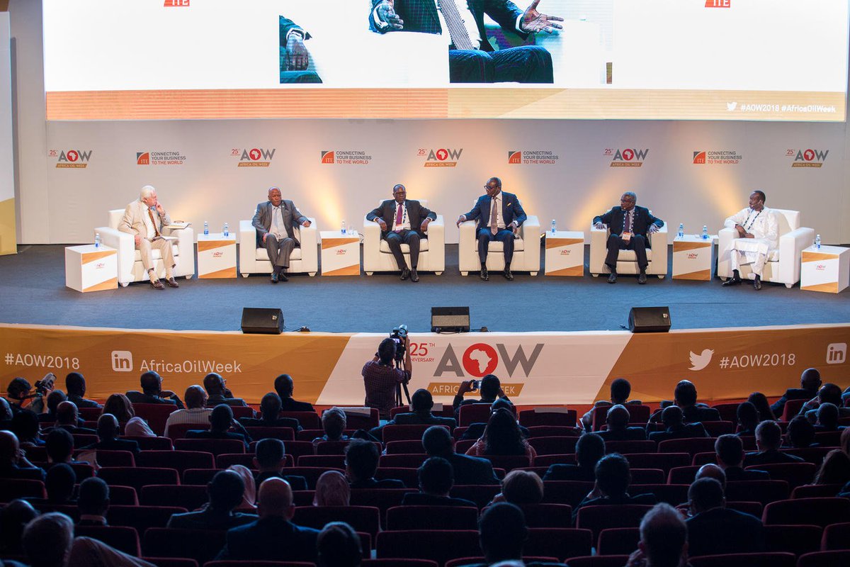 africaoilweek's tweet photo. Hon Min Dr Ibe Kachikwu @IbeKachikwu, Minister of Petroleum #Nigeria, speaks on the Ministerial Panel at #AOW2018 to discuss national strategies and sovereign competitiveness. #AfricaOilWeek #ContentHighlight https://t.co/rnStTU41Yi