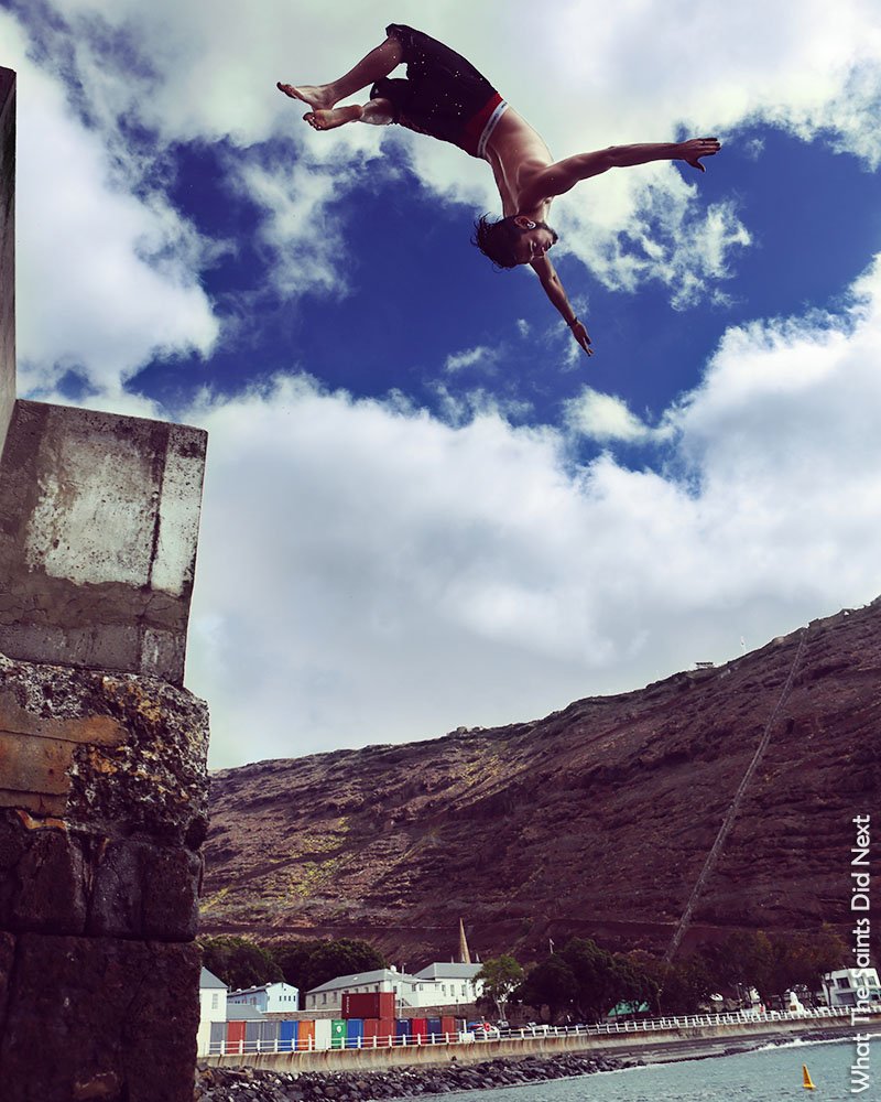 SaintsDidNext's tweet photo. Shenanigans at the seaside on a Sunday afternoon.
Backflip dive into the warming Atlantic Ocean on St Helena.

#StHelena #backflip #WTSDN #sthelenaisland #backdive #nofear https://t.co/k0ZDFDP62c