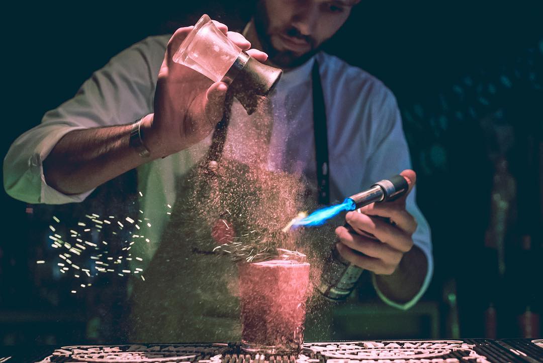 FiestasElite's tweet photo. Para hoy te traemos las mejores ofertas pasarlo al máximo con LISTA ELITE https://t.co/egv4TGcTkw   #Barcelona https://t.co/IDRIqX0gV6