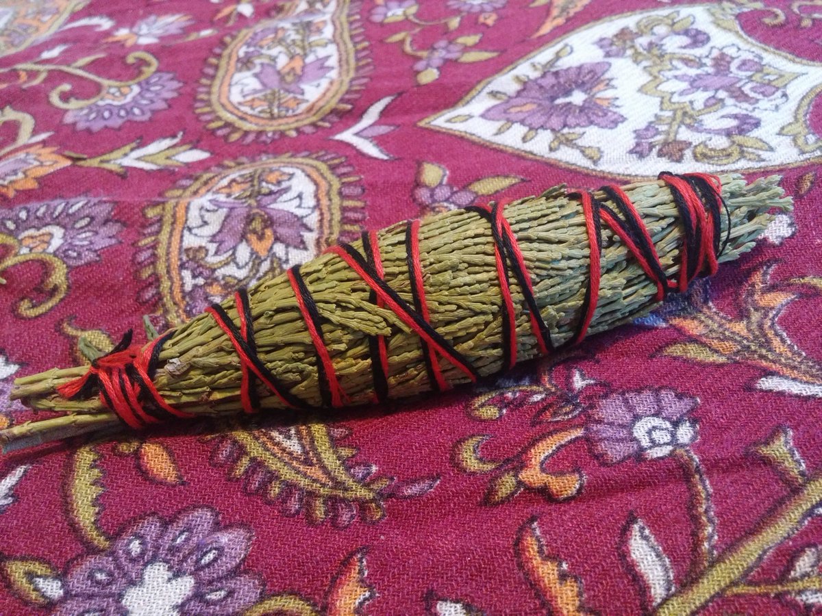 BananaLotus's tweet photo. Come visit my #OpenBazaar store if you are interested in #OpenPollinated seeds, #HomeGrown herbs, #Smudge Wands &amp; other magical items! 

💖🌿💫🌸💖

https://t.co/iqn2Az0AL7

#OB2 store ID: ob://QmdZAYUqCD8KnmN1grkS9nLVmkYc8FXNygH2c4zCqpyp4X/store https://t.co/QtdVe6BG69