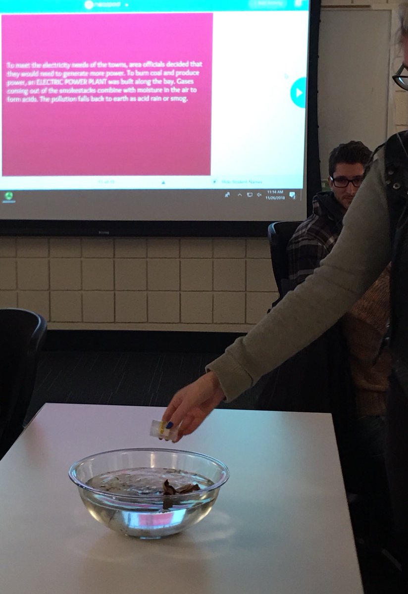 LisaTwissEdD's tweet image. #TowsonISTC students started their lessons today. Meaningful #edtech and #udl makes me a #proudteacher. Stay tuned for the next couple of weeks to see what #futureteachers are creating.