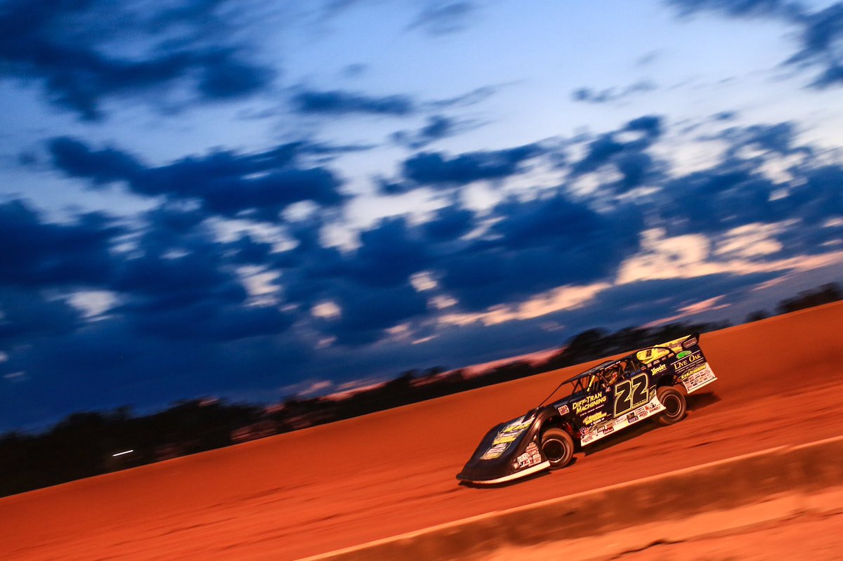 World of Outlaws Late Models tweet media