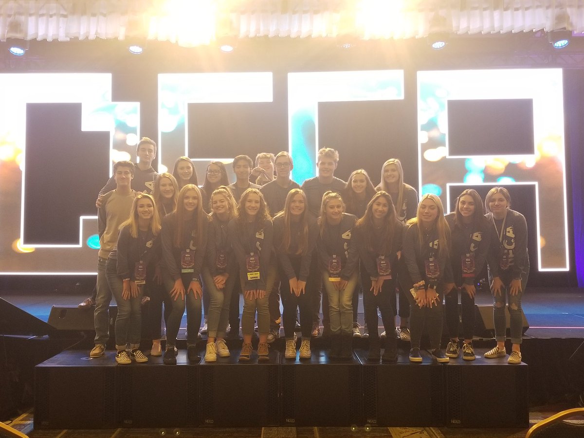 LkOrionHS's tweet photo. Ms. Dalrymple led 21 students to the DECA Central Region Leadership Conference in Detroit. It's GO TIME...LO DECA! @lohsdeca https://t.co/Uesv9wyKEv