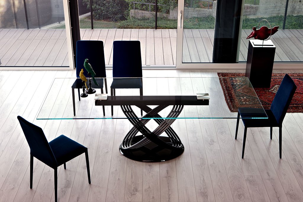 Sculptural base + a glass top = the perfect statement dining table. Bontempi doing it right with the Fusion. #GoModernUK  #Bontempi
