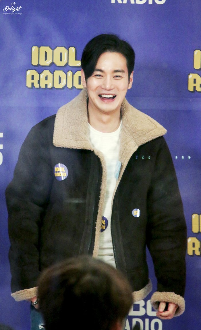 One_delight's tweet photo. 181126 IDOL RADIO 환희
#환희 #FLYTOTHESKY #IDOLRADIO

https://t.co/daiYVkuPoL
https://t.co/dRyOj2RCDP
https://t.co/PwT1bFFAuO
https://t.co/ls0ANVGkUm https://t.co/qUfo9U1d5i