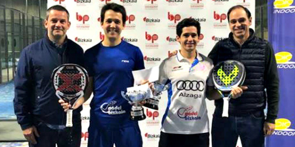 PadelBizkaia's tweet photo. El nº 1 del ranking absoluto vizcaíno @jaimebergareche y @Gon_Franco campeones del #bizkaiapadel #master2018 ¡Felicitaciones y orgullo @PadelBizkaia! https://t.co/RPEr7xdmfC