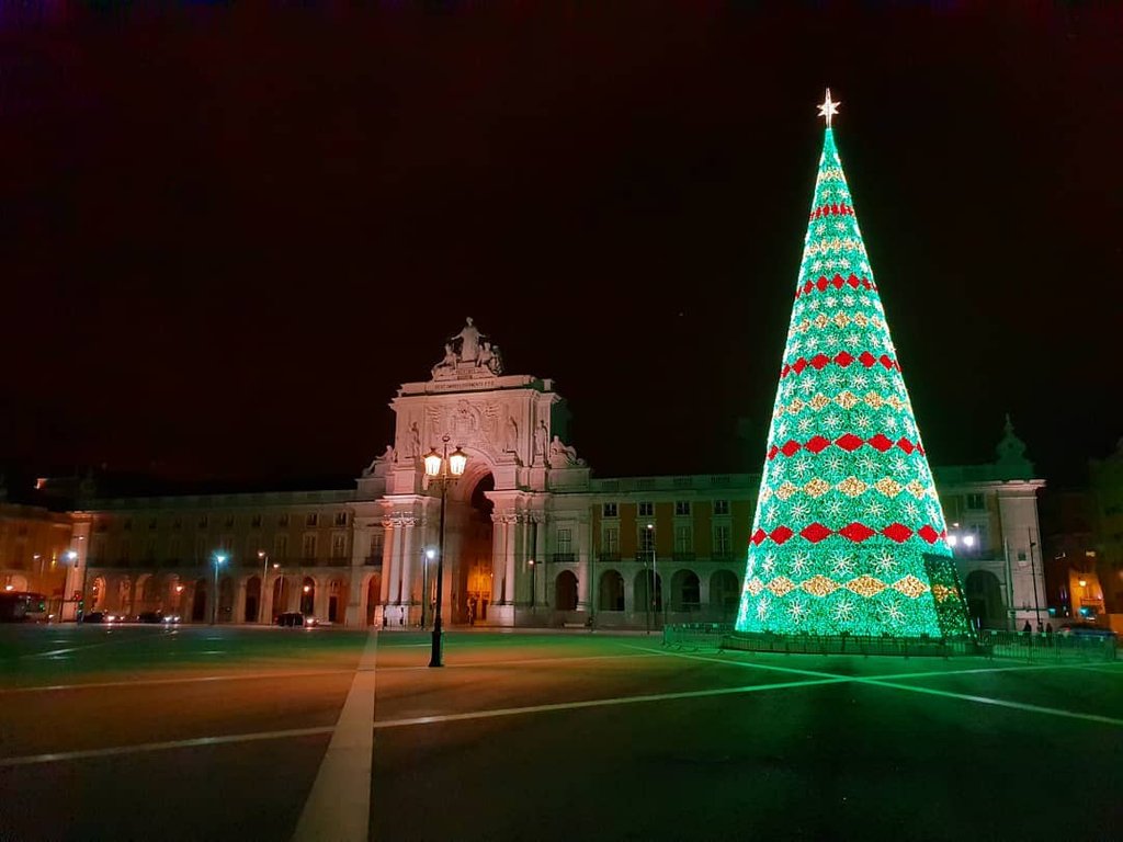 Castros | Lighting Designers tweet media