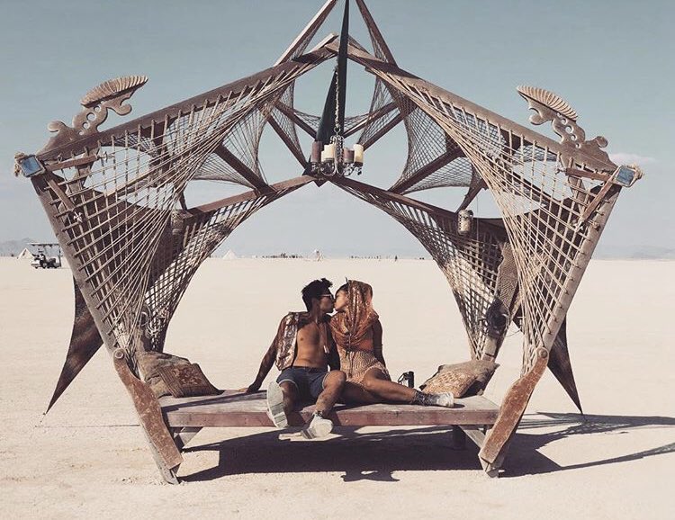 Love is the answer! #shoutout to our amazing couple influencers Anissa and Omar.
We love to empower our clients and to help spreading their beautiful content.
#Influencer #contentmarketing #OnlineMarketing #OnlineBusiness