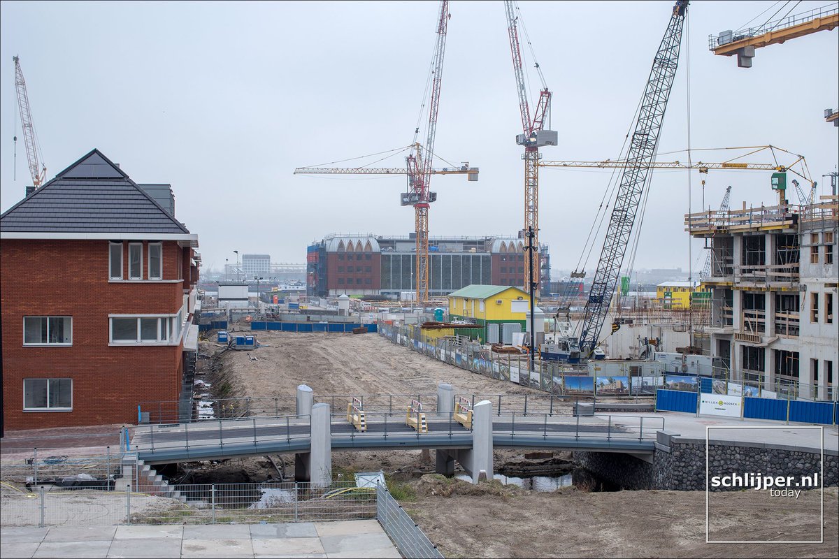 Stettineiland, Revaleiland

25.11.2018 11:17
schlijper.nl #Amsterdam #Houthavens #Stettineiland #Revaleiland